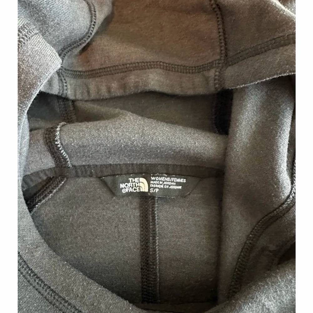 The North Face Hoodie Sweatshirt - Picture 3 of 3
